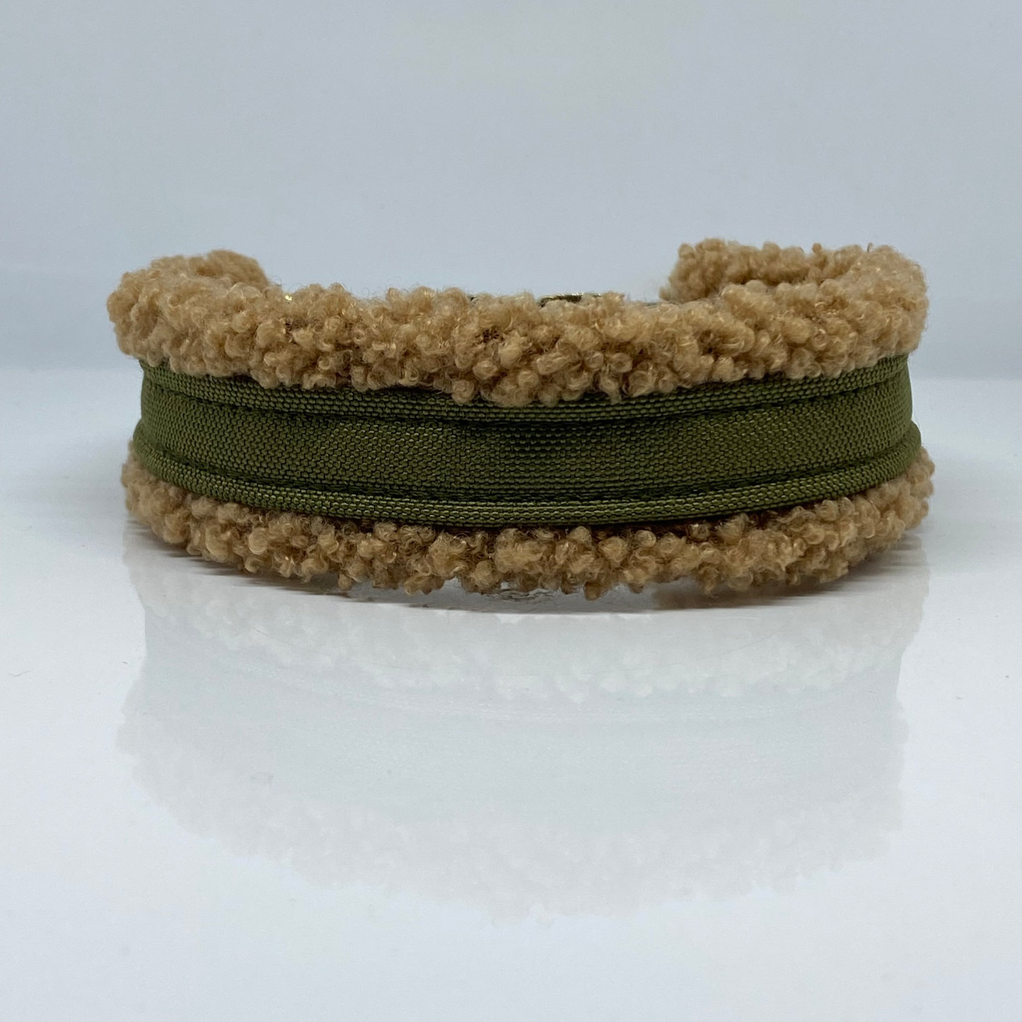 Unterlegtes Halsband OLIVE + Teddy HELLBRAUN – Ansicht 1