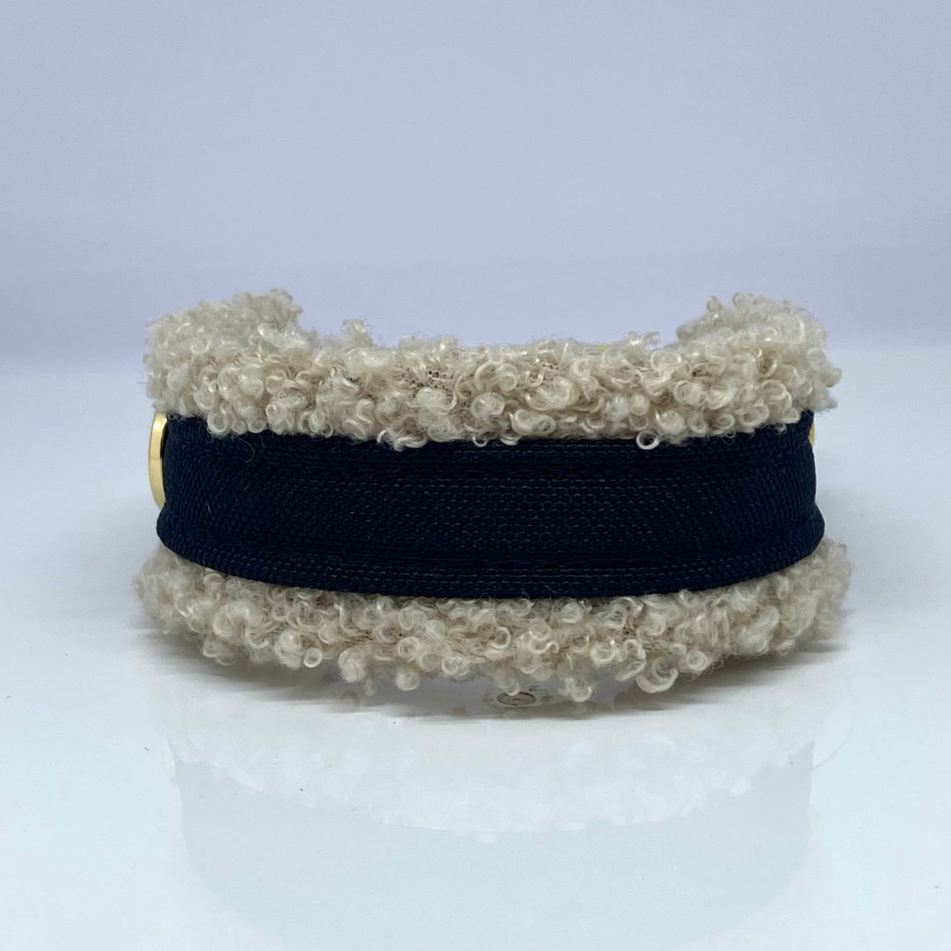 Unterlegtes Halsband BLACK + Teddy LAMB – Ansicht 1