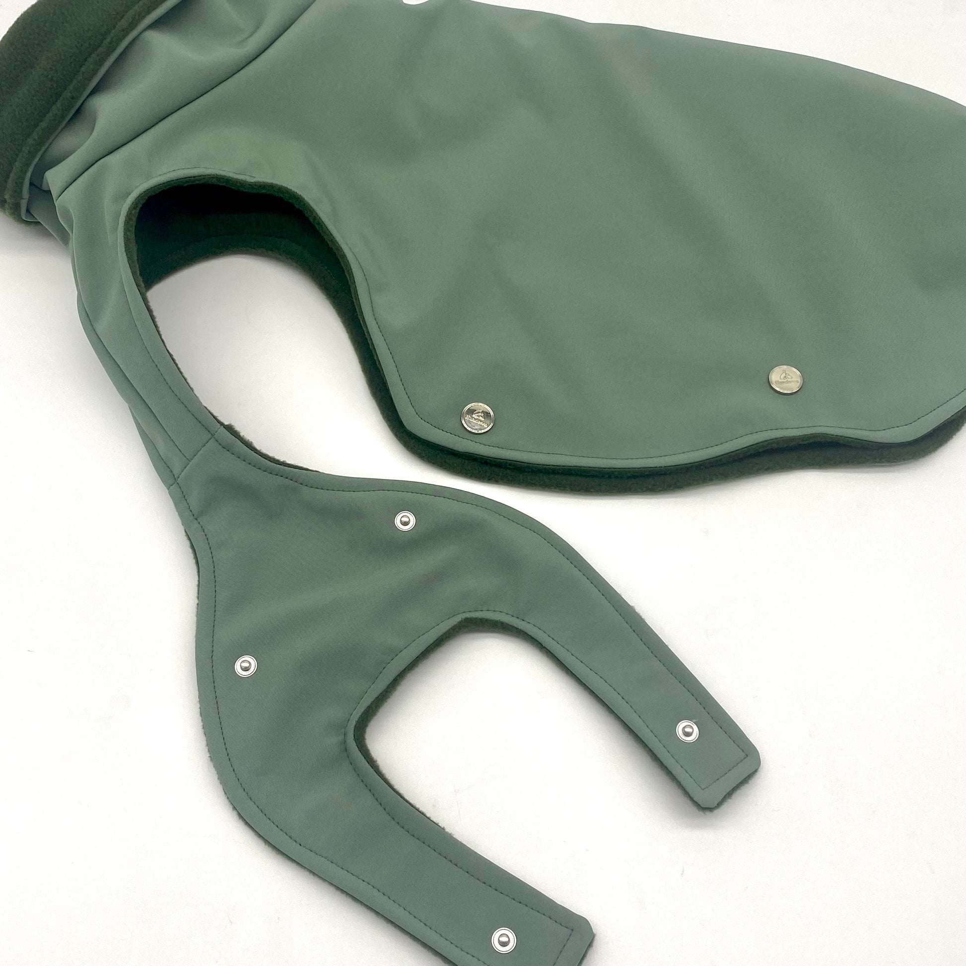 Frenchie Hundemantel Softshell ALTGRÜN – Ansicht 3