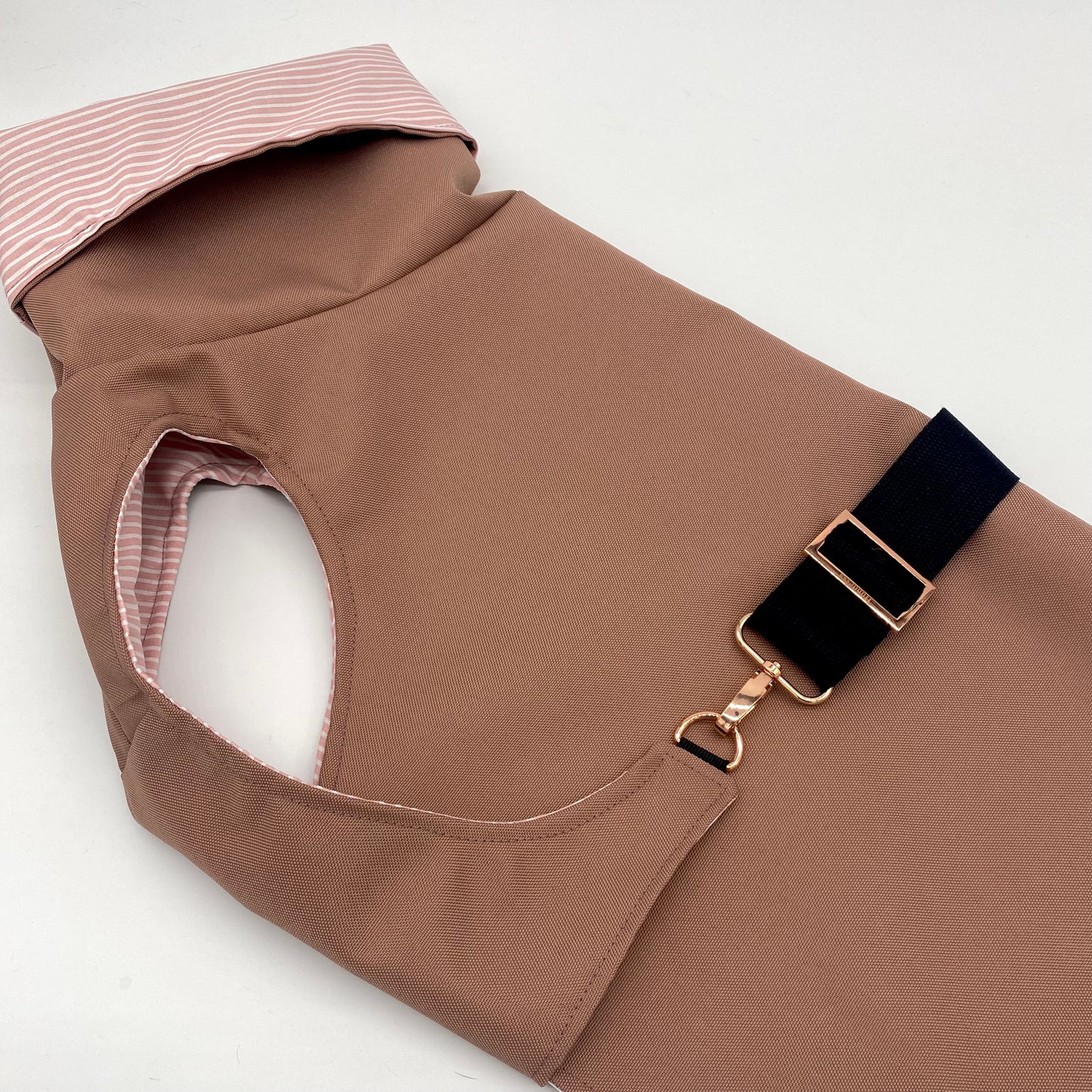 Leichter Regenmantel DARKROSE mit Brustgurt – Ansicht 2